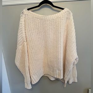 AMERICAN EAGLE KNIT SWEATER